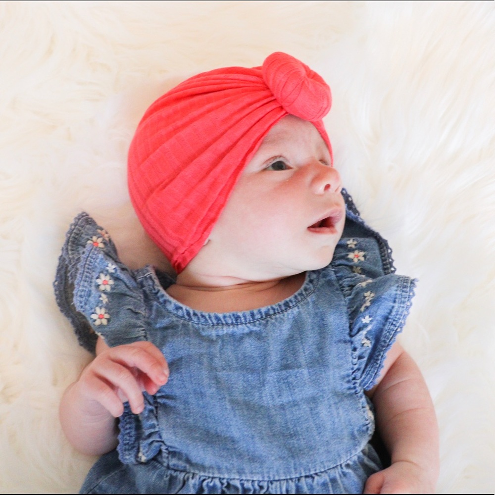Top Knots Ribbed Punch in Newborn - Picture 3 of 3